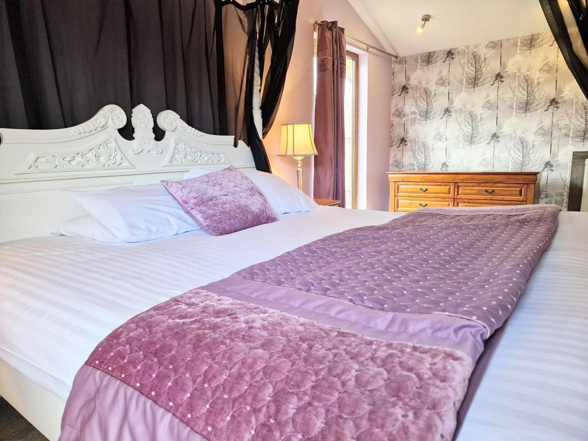 Вилла Ochil 10 With Private Hot Tub - Fife - Loch Leven - Lomond Hills Kelty Экстерьер фото